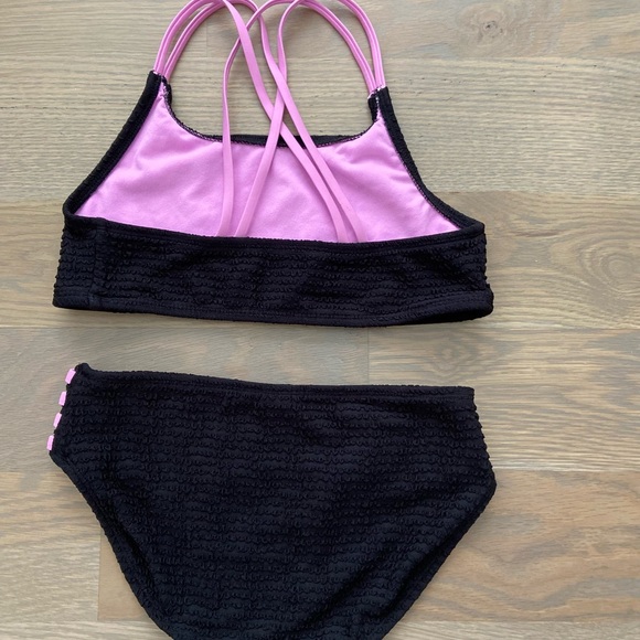 Girls swimsuit - Picture 2 of 4